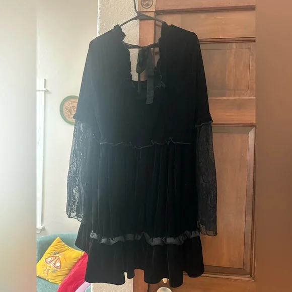 Killstar Prudence Velvet Dress - Picture 8 of 8